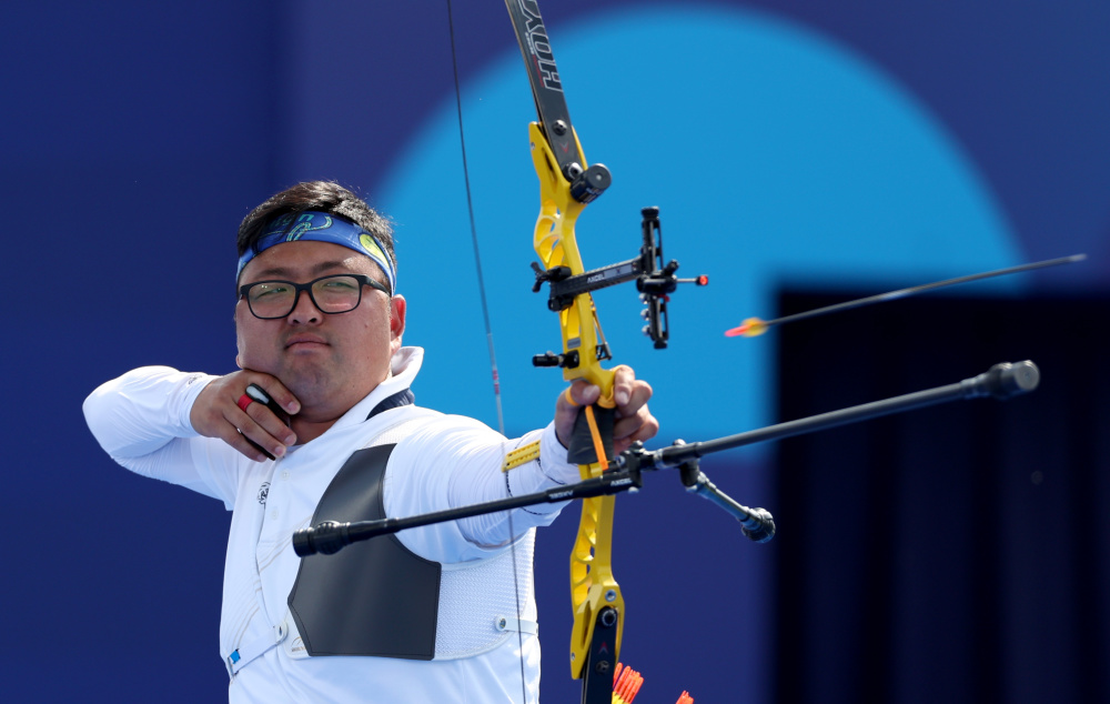 韩国射箭名将成功晋级半决赛